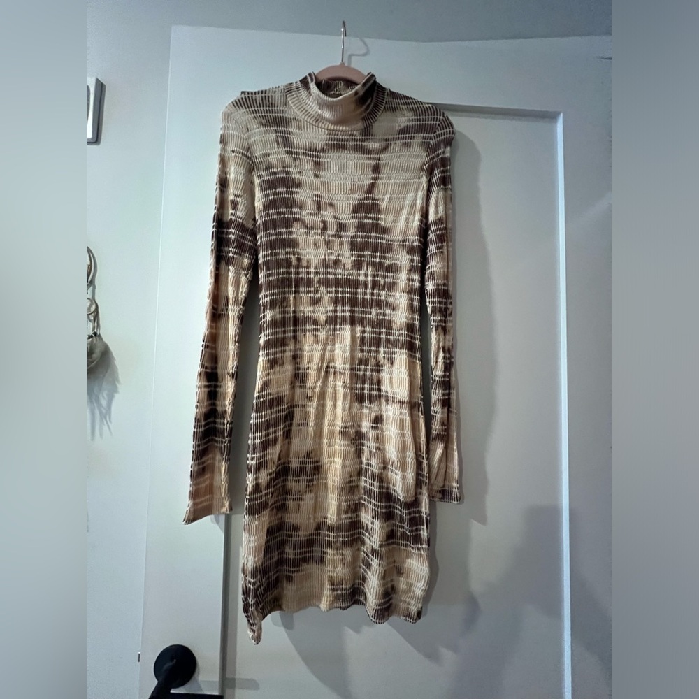 Tie-dye sweater dress